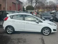 Usado Ford Fiesta Trend 95 CV (69 kW) 2014 Blanco Utilitario
