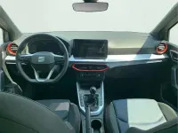 Usado Seat Arona FR 115 CV (84 kW) 2025 Gris SUV