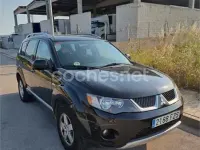 Usado Mitsubishi Outlander Intense 140 CV (102 kW) 2007 Negro SUV