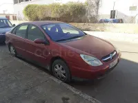 Usado Citroën C5 110 CV (80 kW) 2002 Granate Familiar
