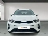 Usado Kia Stonic 120 CV (88 kW) 2024 Blanco SUV