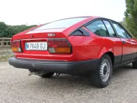 Usado Alfa Romeo GTV 131 CV (96 kW) 1985 Rojo Coupe