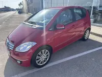 Usado Mercedes A160 Elegance 82 CV (60 kW) 2009 Rojo Utilitario