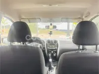 Usado Nissan Note Acenta 80 CV (58 kW) 2015 Rojo Utilitario