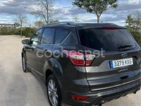 Usado Ford Kuga Vignale 176 CV (129 kW) 2019 Gris / plata SUV