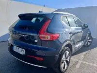 Usado Volvo XC40 Inscription 211 CV (155 kW) 2021 Azul SUV