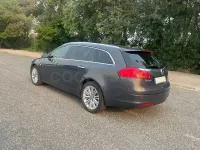 Usado Opel Insignia Excellence 130 CV (95 kW) 2013 Negro Familiar