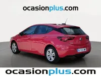 Usado Opel Astra Selective 125 CV (91 kW) 2017 Rojo Utilitario