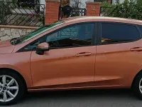 Usado Ford Fiesta Active 100 CV (73 kW) 2018 Rosa Utilitario