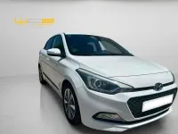 Usado Hyundai i20 90 CV (66 kW) 2018 Blanco Utilitario