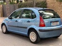 Usado Citroën C3 70 CV (51 kW) 2004 Azul Berlina