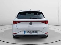 Usado Seat Leon Style 117 CV (86 kW) 2022 Blanco Familiar
