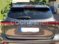 Usado Toyota Highlander Advance 246 CV (180 kW) 2021 Gris / plata SUV
