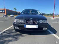 Usado BMW 318 Sport Line 90 CV (66 kW) 1999 Negro Berlina