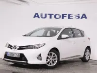 Usado Toyota Auris 100 CV (73 kW) 2013 Blanco