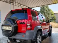 Usado Jeep Cherokee Sport 163 CV (119 kW) 2006 Rojo SUV