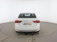 Usado Toyota Avensis Advance 143 CV (105 kW) 2016 Blanco Berlina