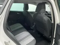 Usado Seat Leon Style 110 CV (80 kW) 2024 Blanco