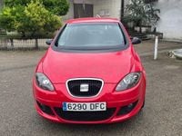Usado Seat Altea Sport 140 CV (102 kW) 2005 Rojo Monovolumen