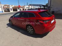 Usado Toyota Corolla Sport 180 CV (132 kW) 2021 Rojo Familiar
