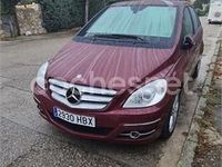 Usado Mercedes B160 95 CV (69 kW) 2011 Rojo Monovolumen