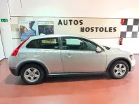 Usado Volvo C30 Kinetic 125 CV (91 kW) 2009 Gris / plata Utilitario