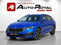 Usado Skoda Octavia Ambition 204 CV (150 kW) 2022 Azul Familiar