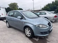 Usado Seat Altea 105 CV (77 kW) 2007 Azul Monovolumen