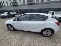 Brugt Opel Astra Enjoy 110 HK (80 kW) 2010 Hvid Stationcar