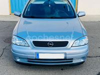 Usado Opel Astra Comfort 100 CV (73 kW) 2001 Gris / plata Berlina