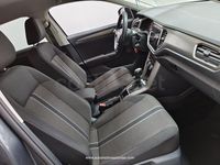 Usado VW T-Roc Advance 150 CV (110 kW) 2021 Gris / plata SUV
