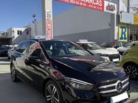 Usado Mercedes B200 150 CV (110 kW) 2022 Negro Monovolumen
