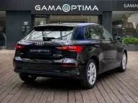 Usado Audi A3 Attraction 150 CV (110 kW) 2022 Negro Berlina