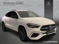 Usado Mercedes GLA200 AMG line 150 CV (110 kW) 2025 Blanco polar SUV