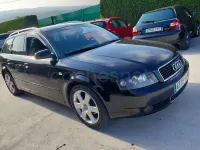 Usado Audi A4 Sport 130 CV (95 kW) 2004 Negro Familiar