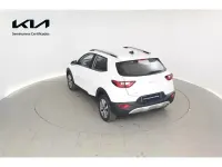 Usado Kia Stonic 100 CV (73 kW) 2025 Blanco SUV