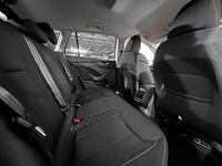 Usado Skoda Kamiq Ambition 150 CV (110 kW) 2023 Blanco candy SUV