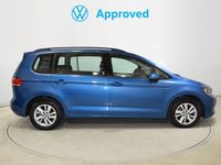 Usado VW Touran Business 115 CV (84 kW) 2021 Azul Monovolumen