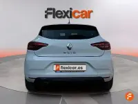 Usado Renault Clio SE 65 CV (47 kW) 2022 Blanco Utilitario