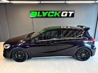 Usado Mercedes A45 AMG 381 CV (280 kW) 2016 Violeta / lila Berlina
