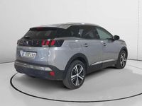Usado Peugeot 3008 Allure 132 CV (97 kW) 2020 Gris SUV
