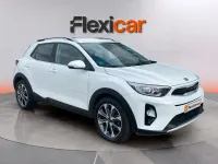Usado Kia Stonic 136 CV (100 kW) 2019 Blanco SUV