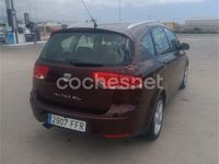 Usado Seat Altea XL Sport 140 CV (102 kW) 2006 Granate Monovolumen