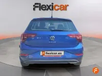 Usado VW Polo Life 95 CV (69 kW) 2022 Azul Utilitario