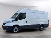 Usado Iveco Daily 156 CV (114 kW) 2023 Blanco Berlina