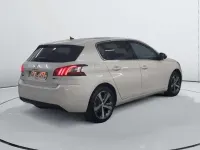 Usado Peugeot 308 Allure 131 CV (96 kW) 2016 Blanco Utilitario