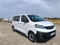 Usado Opel Vivaro-e Combi 120 CV (88 kW) 2021 Blanco Monovolumen