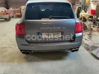Usado Porsche Cayenne Turbo 450 CV (330 kW) 2006 Gris / plata SUV