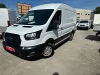 Usado Ford Transit 130 CV (95 kW) 2022 Blanco Berlina