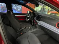 Usado Seat Ibiza FR 116 CV (85 kW) 2025 Rojo Utilitario